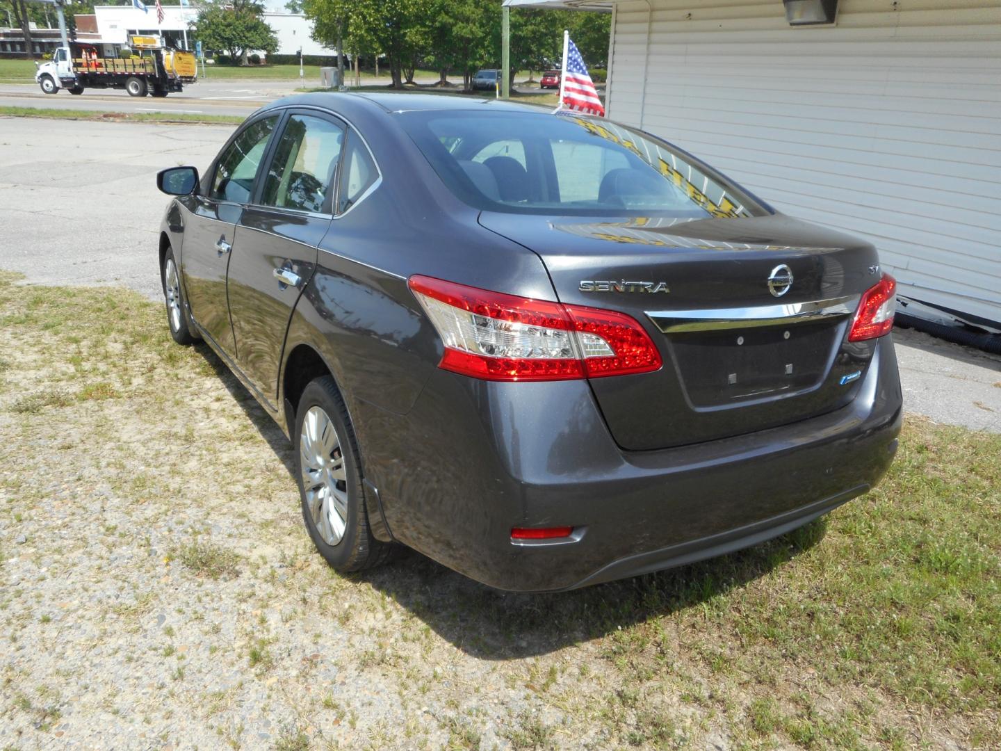 2014 Gray Nissan Sentra (3N1AB7AP4EL) , located at 2553 Airline Blvd, Portsmouth, VA, 23701, (757) 488-8331, 36.813889, -76.357597 - ***VEHICLE TERMS*** Down Payment: $1199 Weekly Payment: $85 APR: 23.9% Repayment Terms: 42 Months *** CALL ELIZABETH SMITH - DIRECTOR OF MARKETING @ 757-488-8331 TO SCHEDULE YOUR APPOINTMENT TODAY AND GET PRE-APPROVED RIGHT OVER THE PHONE*** - Photo#7